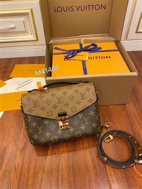 louis vuitton hong kong bag